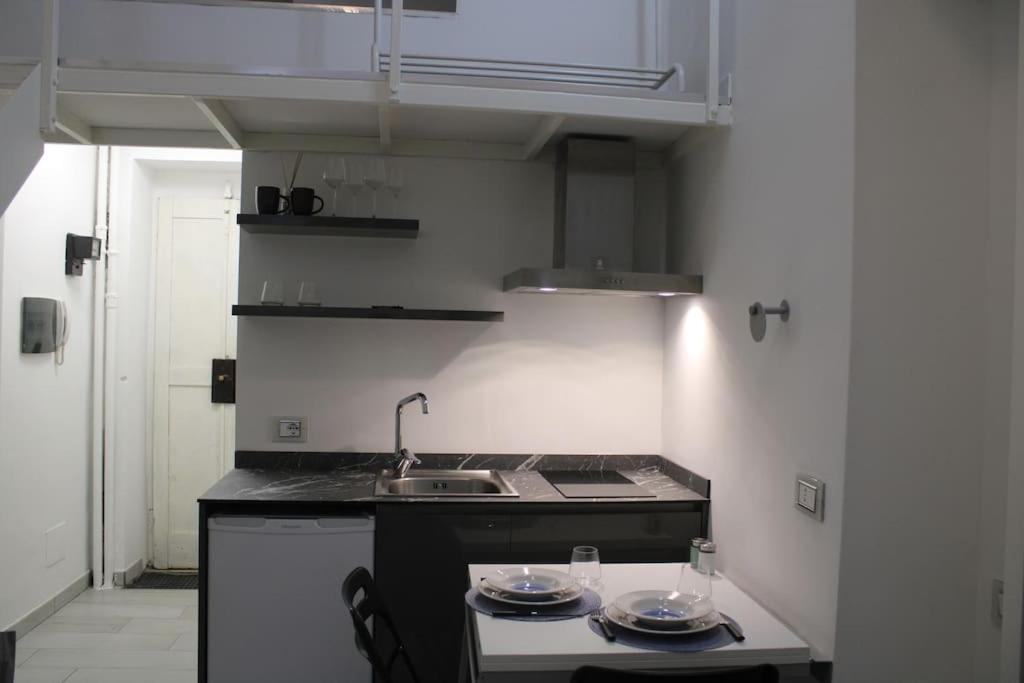 Piccolo Loft A Due Passi Dal Castello Apartman Milánó Kültér fotó